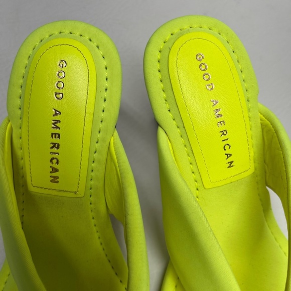 Good American Cinder-F*cking-Rella Pointed Toe Sandal Acrylic Heels greenyellow - Picture 2 of 7